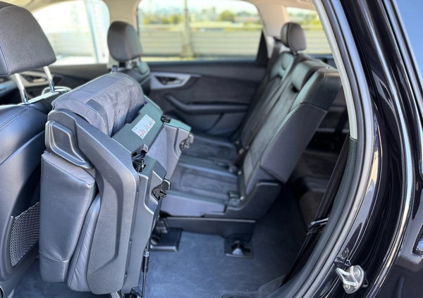 Audi Q7 cena 179900 przebieg: 49000, rok produkcji 2018 z Wieluń małe 254